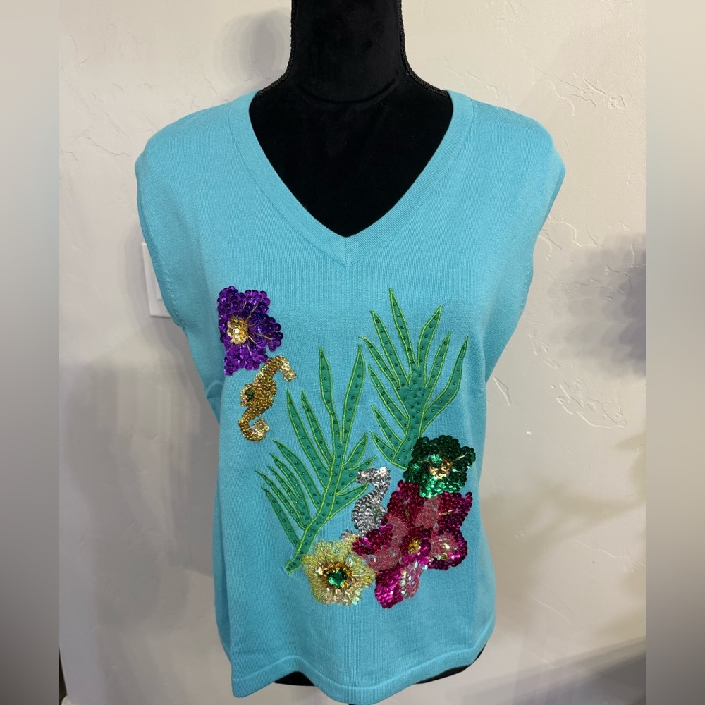 Storybook Knits Turquoise Floral Sea Life  Embellished Tank Top. Size L
